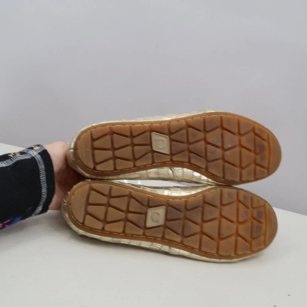 Born Metallic Ballet Flats Women 9 Gold Loafer Crocodile Embossed Leather D74610
